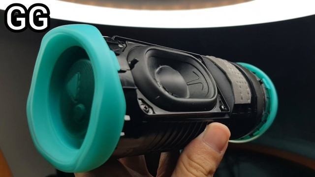 3x JBL Flip 5 TL Vs. GG Vs. CS - Low Frequency Mode 100% Volume (Extreme Bass Test) смотреть онлайн