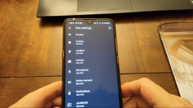 Google Chrome Is Watching, Tracking & Selling Your Every Move How To Turn Off! смотреть онлайн