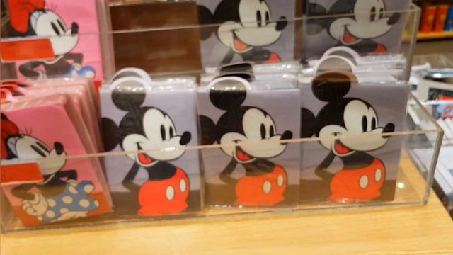 MINISO ? СТОИТ ЛИ ТРАТИТЬ ДЕНЬГИ В МИНИСО ⁉️ САМЫЕ ПРИКОЛЬНЫЕ ТОВАРЫ В МАГАЗИНЕ МИНИСО ‼ смотреть онлайн