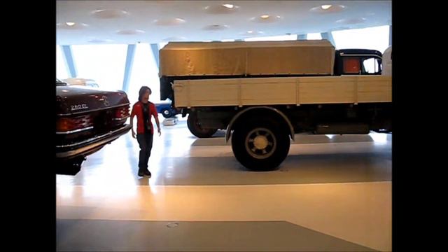 мерседес,ретро машины мерседес,mercedes rare cars,mercedes,mercedes-benz,mercedes,гараж 90-х смотреть онлайн