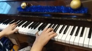 Игра на фортепиано  танец медвежат