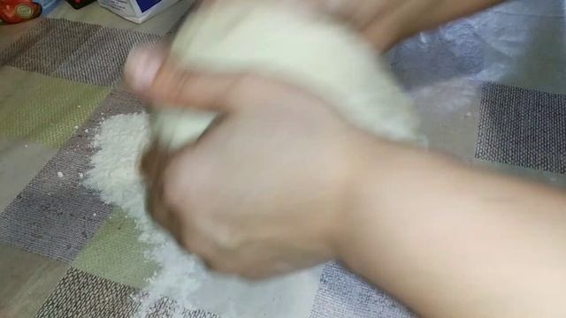 Сладкие БУЛОЧКИ с вареной СГУЩЕНКОЙ. смотреть онлайн