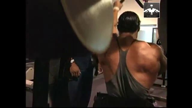 Kevin Levrone - Back Training Compilation - World Bodybuilder Workout смотреть онлайн