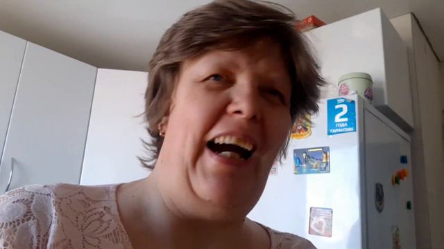 Выгулялась. Погода прекрасная. Покупки, обзор смотреть онлайн