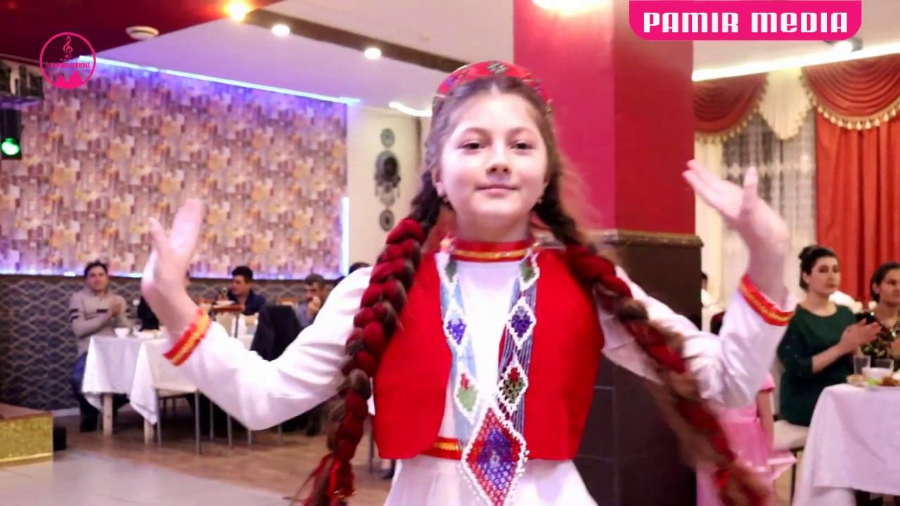 Ракси аз хама зебо ракси тифлон Памирский танец смотреть онлайн