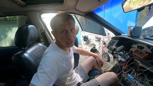 Купили OPEL VECTRA по цене жигулей, который мы не смогли запустить! Артем купил себе Chery QQ. смотреть онлайн