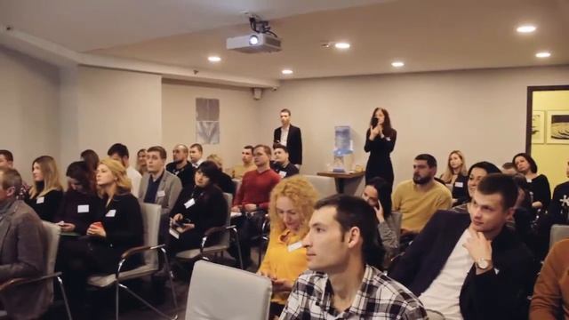 КМБ Как пробить стеклянный потолок / Артур Акопян психолог смотреть онлайн