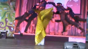 Восточный танец с крыльями.