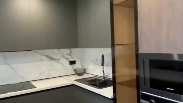 Кухня с комбинированными материалами смотреть онлайн