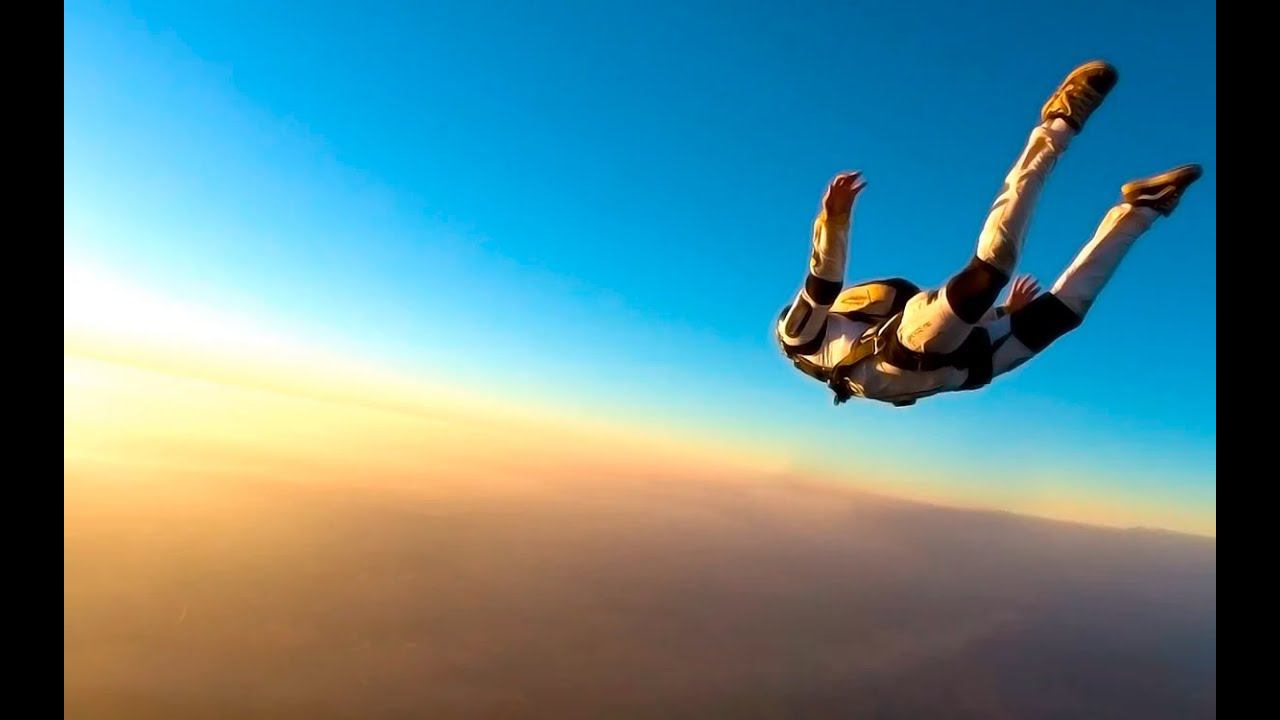 Экзамен AFF (7 уровень) на допуск к прыжкам с 4000м | Мехович Антон смотреть онлайн