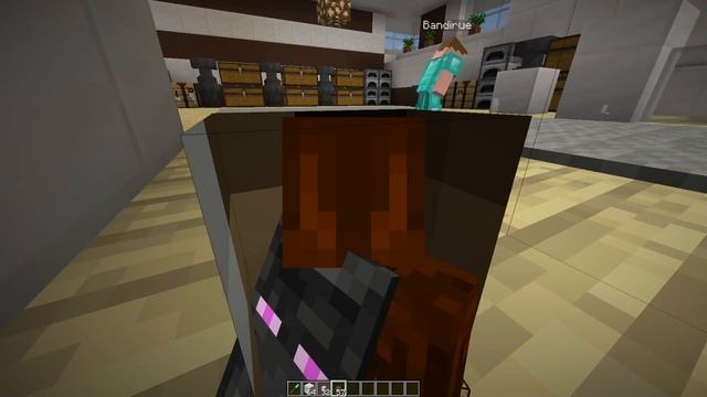 I used a Shrink Mod to hide inside my Friends House on minecraft... смотреть онлайн