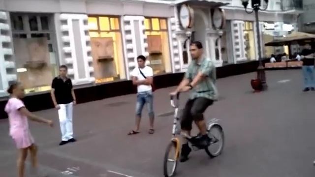 Упрямый велосипед смотреть онлайн