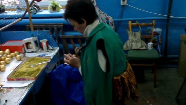 Клавдиевская фабрика елочных украшений 2 ч. смотреть онлайн