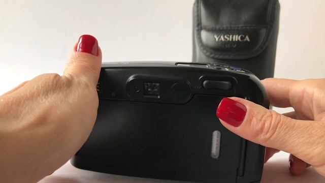 35mm Film Camera Yashica Zoomate 70