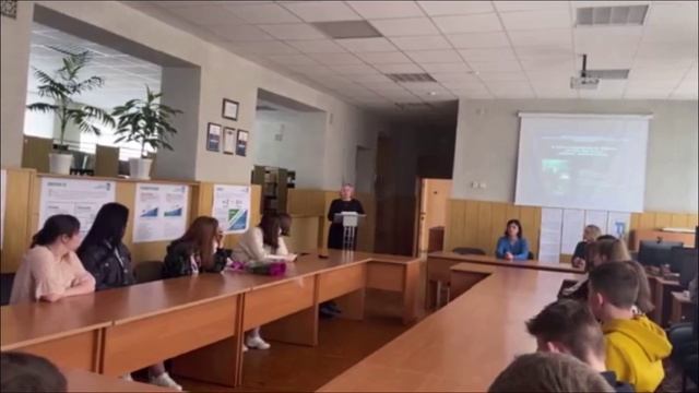 Встреча со специалистом по логистике ООО "КРЦ" Эфко - Каскад" Хирьяновой Л.В. смотреть онлайн