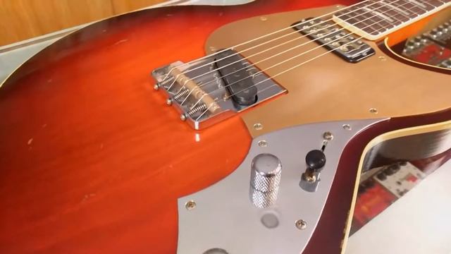 Novo Serus T | Tobacco Burst w/ Tele Bridge & Gold Foil Neck смотреть онлайн