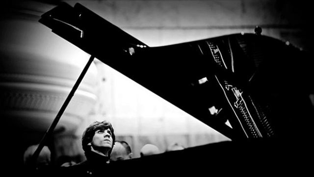 Rafal Blechacz plays Chopin Nocturne c sharp minor op.posth смотреть онлайн