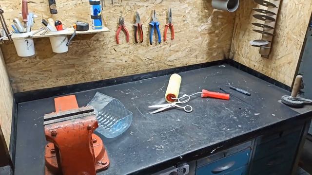 Уловитель капель для валика или как покрасить потолок и не накапать краской смотреть онлайн