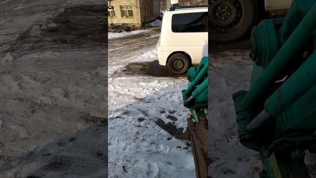 Экскаватор ISHI 40, 4 тонны