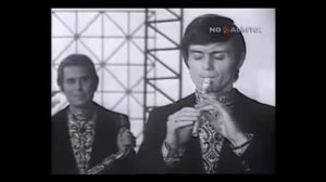 На щеке снежинка тает Самоцветы Na Scheke Snezinka Taet Samotsvety