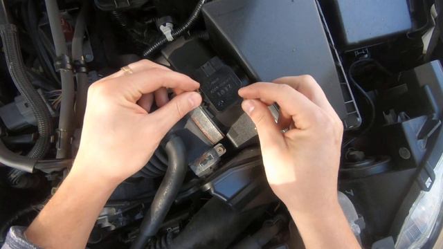 How To remove MAF Sensor on MAZDA 3 2009 steering 2010 2011 2012 2013 смотреть онлайн