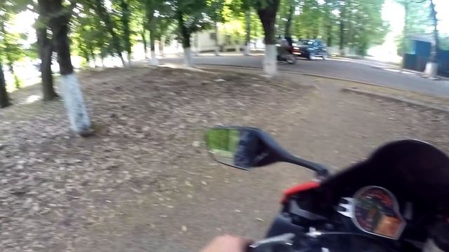 Безбашенные гонки на мото Honda vs Kawasaki смотреть онлайн