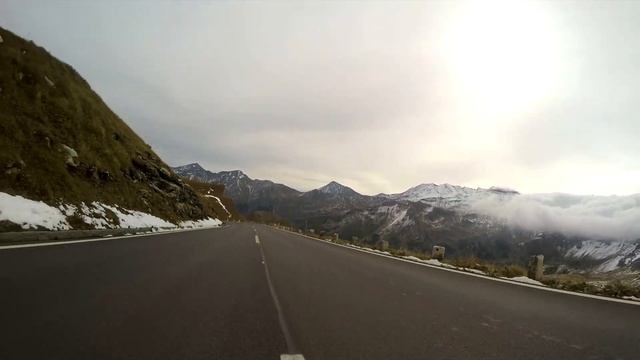 100+ Porsches Take Over Hochalpenstraße In Austria // GP Ice Race Glockner Closing 2022