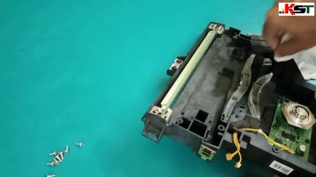 Canon 3300 Laser Unit Cleaning смотреть онлайн