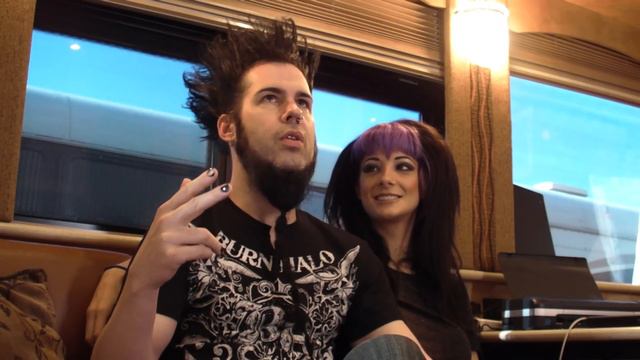 Static X Interview with Wayne and Tera Wray Static - Full HD 1080p StaticX Static-X смотреть онлайн