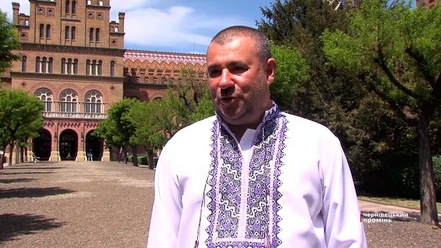 «Ой, у лузі червона калина…»: буковинські медики «швидкої» взяли участь у флешмобі смотреть онлайн