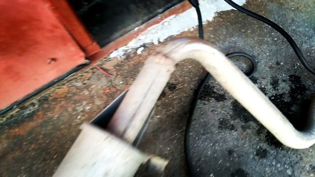 Посторонний звук при езде под автомобилем.Ремонт резонатора ВАЗ 2115,2114,2113,2199,2109,2108 смотреть онлайн