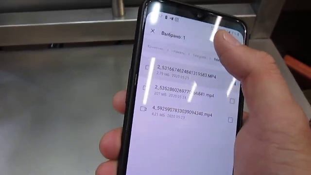 ТЫ ДАЖЕ НЕ ДОГАДЫВАЕШЬСЯ СКОЛЬКО МУСОРА И РЕКЛАМЫ ХРАНИТСЯ НА ТВОЕМ ТЕЛЕФОНЕ | КАК ОЧИСТИТЬ ПАМЯТЬ смотреть онлайн