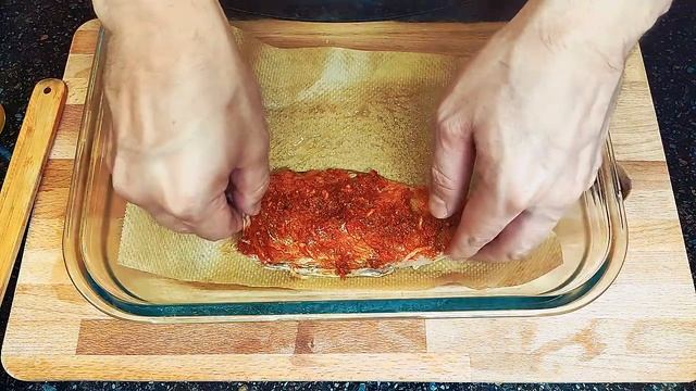 ★ Скумбрия запеченная с чесноком и паприкой. Как приготовить скумбрию. смотреть онлайн