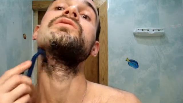 1 этап. Спец выпуск от Alex Men как побриться одноразовым станком и гелем. смотреть онлайн