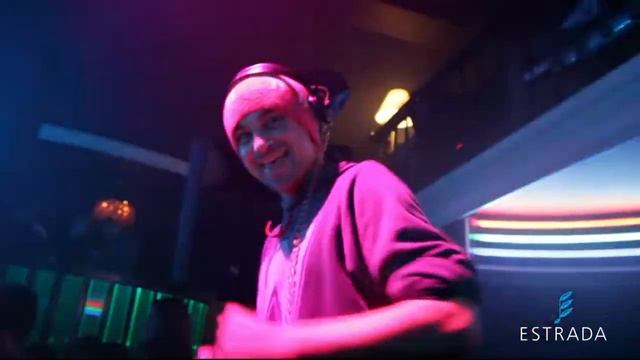 ESTRADA TV: Moscow Night Out.mpg смотреть онлайн