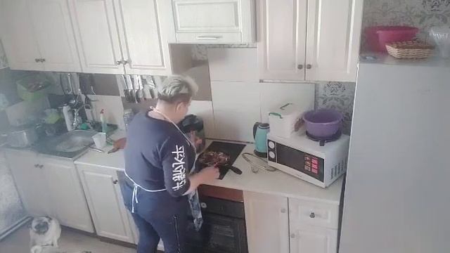 март Снега - по колено /жариная печень . смотреть онлайн