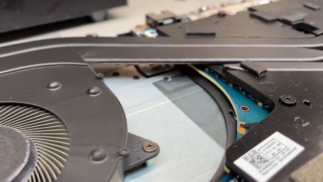 Lenovo Legion 5 RTX3070 - Последствия майнинга спустя 4 месяца смотреть онлайн
