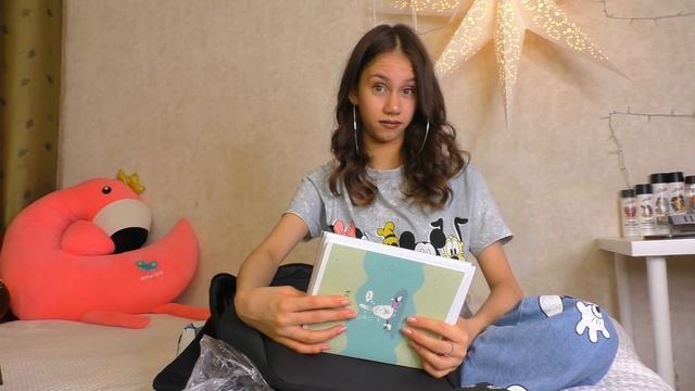 Что в Моём РЮКЗАКЕ? Мама проверила? заставила выкладывать смотреть онлайн