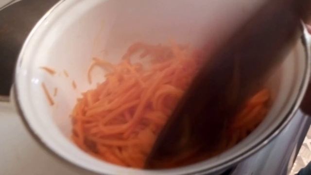 САЛАТИК КАЛЬМАР С МОРКОВЬЮ смотреть онлайн