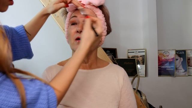 Делаю бабушке смоки айс макияж смотреть онлайн