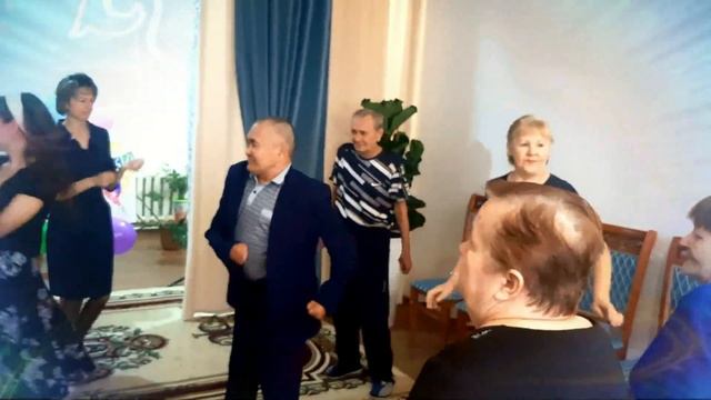Ретро-вечеринка «Кому за 60» для получателей услуг ЦОССУ г. Макинск. смотреть онлайн