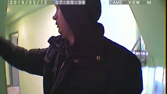 Коллектор испортил краской дверь квартиры смотреть онлайн