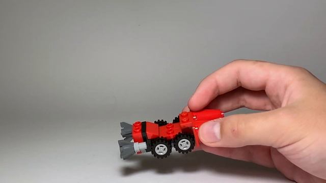 LEGO Minions Unstoppable Bike Chase Review! - New Spring 2020 Set 75549 смотреть онлайн