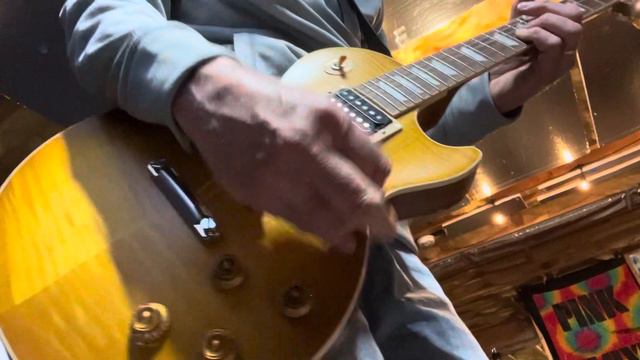 Gibson Les Paul Standard 50’s Faded Test Drive смотреть онлайн