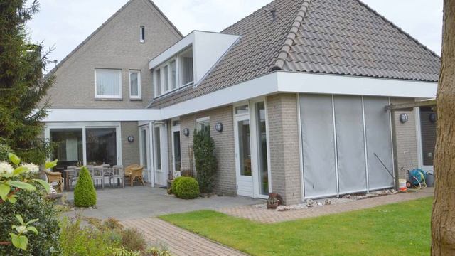 La Bonade - Drunen - Netherlands смотреть онлайн