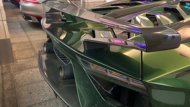 Verde Ermes Lamborghini Aventador SVJ | Carspotting + Slow Mode + Reverse Experience смотреть онлайн