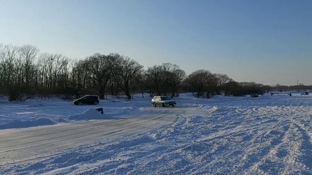 TOYOTA SPRINTER CARIB АЕ 95 1990 года. Дрифт по снегу . смотреть онлайн