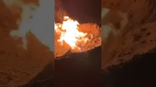 В контролируемой украинскими боевиками части Запорожья поражен газораспределительный пункт .MP4 смотреть онлайн