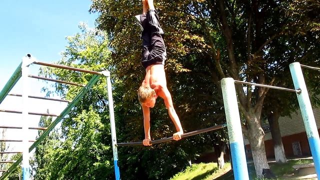 Стойка на турнике смотреть онлайн