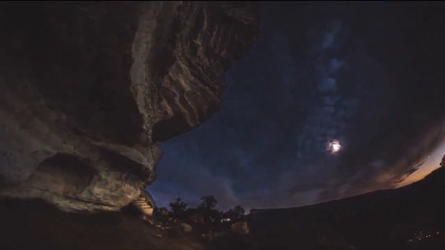 World Travel Parte 1 :The Crimean Caves смотреть онлайн